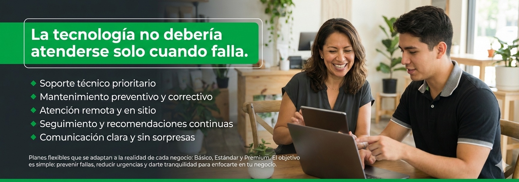 Mantenimiento de equipo de cómputo en oficina.